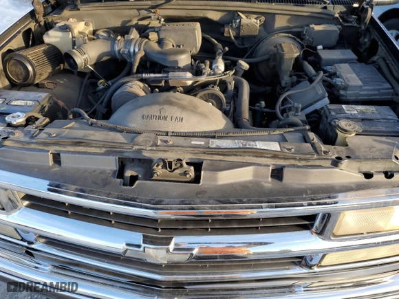 1998 Chevrolet Tahoe with VIN 1GNEK13R2WJ370599, listed as a Copart auction lot 84431174 with 197,215 mi miles and Non Repairable. Bid and sale history available at carsss.com. Image 12.