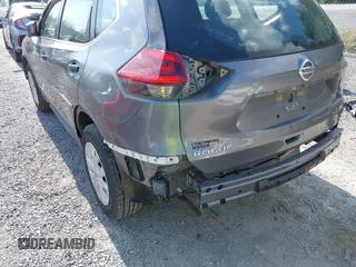 2018 Nissan Rogue SV with VIN KNMAT2MVXJP519711, listed as a IAAI auction lot 41961816 with 216,545 mi miles and . Bid and sale history available at carsss.com. Image 21.