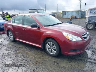 2010 Subaru Legacy z VIN 4S3BMBA63A3232474, wystawiony jako IAAI lot #41581744 z przebiegiem 172 496 mil mil oraz . Historia ofert i sprzedaży dostępna na DreamBid. Obrazek 1.