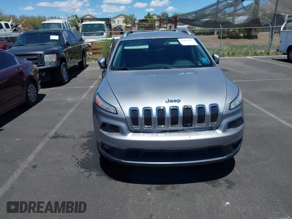 2017 Jeep Cherokee Latitude with VIN 1C4PJMCB1HD213964, listed as a IAAI auction lot 42263437 with 105,618 mi miles and . Bid and sale history available at DreamBid. Image 6.