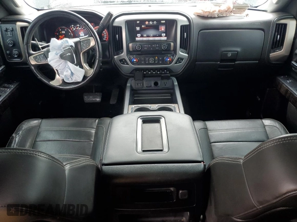 2015 GMC Sierra 2500HD Denali z VIN 1GT120E82FF100619, wystawiony jako Copart lot #58014705 z przebiegiem 188 525 mil mil oraz Szkoda całkowita • Salvage title. Historia ofert i sprzedaży dostępna na DreamBid. Obrazek 8.