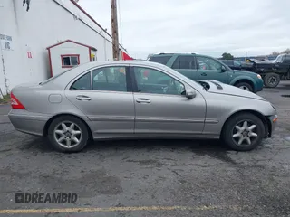 2005 Mercedes-Benz C 240 with VIN WDBRF81J25F609153, listed as a IAAI auction lot 41582984 with 148,546 mi miles and . Bid and sale history available at DreamBid. Image 13.