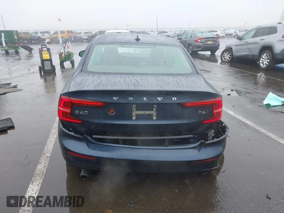 2019 Volvo S60 Momentum with VIN 7JRA22TK2KG013593, listed as a IAAI auction lot 41560933 with 49,619 mi miles. Bid and sale history available at carsss.com. Image 16.