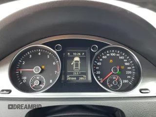 2013 Volkswagen CC Lux with VIN WVWRN7AN0DE507548, listed as a Copart auction lot 59938534 with 201,666 mi miles and Salvage Title. Bid and sale history available at carsss.com. Image 9.