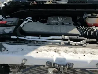 2021 GMC Sierra 1500 z VIN 1GTR9AEK3MZ360815, wystawiony jako Copart lot #48519405 z przebiegiem 30 310 mil mil oraz Szkoda całkowita • Salvage title. Historia ofert i sprzedaży dostępna na DreamBid. Obrazek 13.