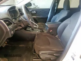 2021 Jeep Cherokee Latitude with VIN 1C4PJLCB4MD156082, listed as a Copart auction lot 62581155 with 90,879 mi miles and Salvage title. Bid and sale history available at DreamBid. Image 7.