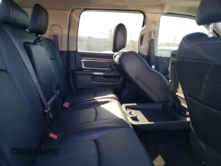 2018 Ram 2500 Laramie with VIN 3C6UR5NL8JG315107, listed as a Copart auction lot 45863915 with 95,055 mi miles and Clean title. Bid and sale history available at DreamBid. Image 10.