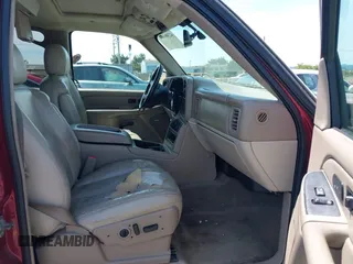 2006 GMC Yukon SLT z VIN 1GKEK13T26J110115, wystawiony jako IAAI lot #42306136 z przebiegiem 200 838 mil mil oraz . Historia ofert i sprzedaży dostępna na DreamBid. Obrazek 5.