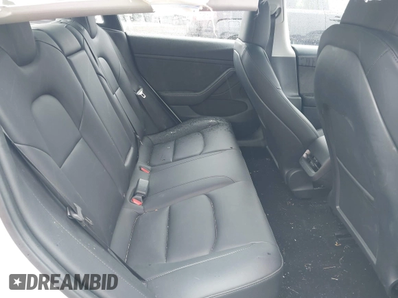 2023 Tesla Model 3 z VIN 5YJ3E1EA6PF570876, wystawiony jako IAAI lot #42366310 z przebiegiem 13 005 mil mil oraz . Historia ofert i sprzedaży dostępna na DreamBid. Obrazek 8.