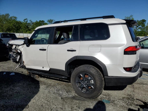 2024 Lexus GX with VIN JTJTBCDX2R5003799, listed as a Copart auction lot 53557315 with 736 mi miles and Salvage Title. Bid and sale history available at carsss.com. Image 2.