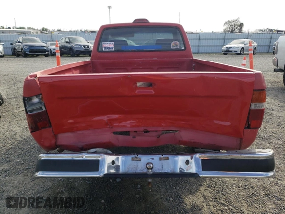 1994 Toyota Pickup z VIN 4TARN81A5RZ171295, wystawiony jako Copart lot #46826295 z przebiegiem 346 964 mil mil oraz Szkoda całkowita • Salvage title. Historia ofert i sprzedaży dostępna na DreamBid. Obrazek 6.