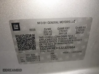 2018 Chevrolet Silverado 1500 LT with VIN 1GCVKREH1JZ337664, listed as a IAAI auction lot 41725288 with 149,266 mi miles. Bid and sale history available at carsss.com. Image 9.