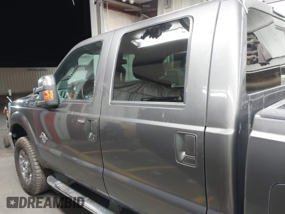 2014 Ford F-250 XL with VIN 1FT7W2BT5EEA90059, listed as a IAAI auction lot 42160901 with 123,975 mi miles and . Bid and sale history available at DreamBid. Image 14.