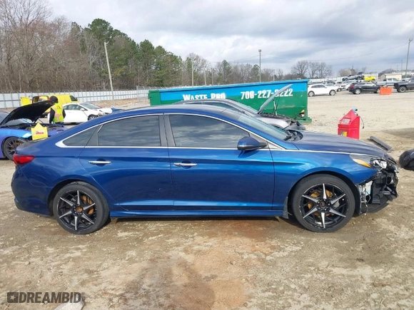 2019 Hyundai Sonata Sport with VIN 5NPE34AF3KH766494, listed as a IAAI auction lot 41677608 with 199,195 mi miles. Bid and sale history available at carsss.com. Image 13.
