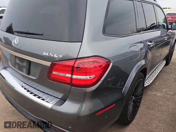 2019 Mercedes-Benz GLS 63 AMG z VIN 4JGDF7FE8KB219514, wystawiony jako Copart lot #62428725 z przebiegiem 206 264 mil mil oraz Czysty tytuł • Clean title. Historia ofert i sprzedaży dostępna na DreamBid. Obrazek 4.