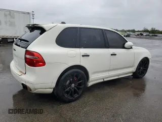 2004 Porsche Cayenne Turbo z VIN WP1AC29P84LA93845, wystawiony jako Copart lot #56311105 z przebiegiem 152 204 mil mil oraz Szkody całkowita. Historia ofert i sprzedaży dostępna na DreamBid. Obrazek 3.