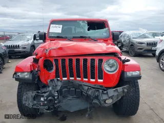 2022 Jeep Gladiator High Altitude with VIN 1C6HJTFG0NL105043, listed as a IAAI auction lot 41290790 with 73,595 mi miles. Bid and sale history available at carsss.com. Image 13.