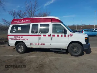 2014 Ford Econoline Cargo Commercial с VIN 1FTNE2EW6EDA35125, выставлен на аукционе IAAI как лот 41837491 с пробегом 207 713 миль миль и . История ставок и продаж доступна на DreamBid. Изображение 13.