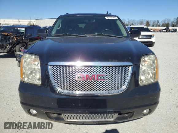 2011 GMC Yukon XL Denali with VIN 1GKS2MEFXBR261324, listed as a Copart auction lot 47855935 with 153,535 mi miles and Clean Title. Bid and sale history available at carsss.com. Image 5.