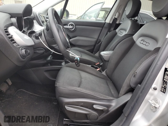2016 FIAT 500X Easy z VIN ZFBCFXBT8GP436854, wystawiony jako Copart lot #56552055 z przebiegiem 82 495 mil mil oraz Nie do naprawy • Non repairable. Historia ofert i sprzedaży dostępna na DreamBid. Obrazek 7.