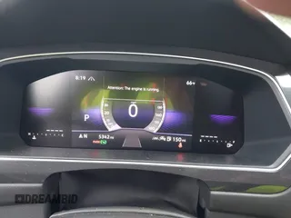 2024 Volkswagen Tiguan SE R-Line Black с VIN 3VV8B7AX4RM136788, выставлен на аукционе IAAI как лот 42246926 с пробегом 5 342 миль миль и . История ставок и продаж доступна на DreamBid. Изображение 15.