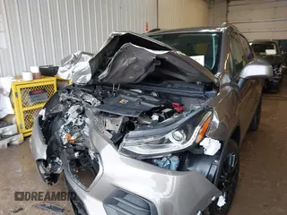 2022 Chevrolet Trax LT with VIN KL7CJPSM6NB540819, listed as a IAAI auction lot 41681957 with 29,187 mi miles. Bid and sale history available at carsss.com. Image 2.