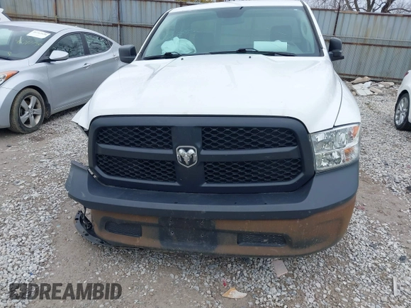 2019 Ram 1500 Tradesman z VIN 3C6JR6DG2KG705859, wystawiony jako IAAI lot #41716700 z przebiegiem 128 721 mil mil oraz . Historia ofert i sprzedaży dostępna na DreamBid. Obrazek 11.