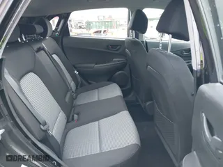2020 Hyundai Kona SE with VIN KM8K1CAA4LU586144, listed as a IAAI auction lot 41158718 with 19,951 mi miles. Bid and sale history available at carsss.com. Image 8.