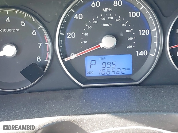 2010 Hyundai Santa Fe GLS with VIN 5NMSG3AB2AH393670, listed as a IAAI auction lot 41822377 with 166,522 mi miles. Bid and sale history available at carsss.com. Image 15.