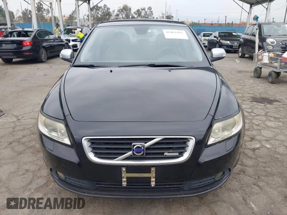 2010 Volvo S40 R-Design with VIN YV1672MH4A2488208, listed as a IAAI auction lot 41462415 with 125,665 mi miles. Bid and sale history available at carsss.com. Image 12.