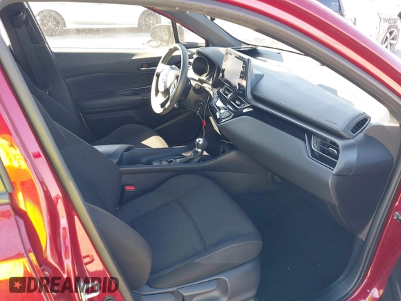 2019 Toyota C-HR XLE with VIN JTNKHMBX5K1044846, listed as a IAAI auction lot 41670614 with 52,374 mi miles. Bid and sale history available at carsss.com. Image 5.