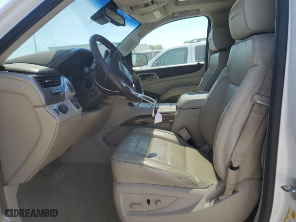 2016 GMC Yukon XL Denali with VIN 1GKS1HKJ2GR324622, listed as a Copart auction lot 50015915 with 203,108 mi miles and Clean Title. Bid and sale history available at carsss.com. Image 7.