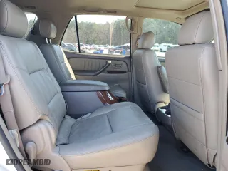 2005 Toyota Sequoia Limited with VIN 5TDZT38A75S250286, listed as a Copart auction lot 48787215 with 210,801 mi miles and Salvage Title. Bid and sale history available at carsss.com. Image 12.