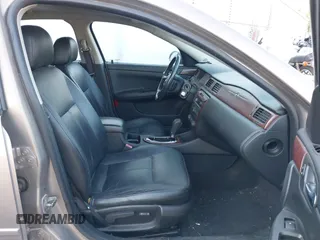 2006 Chevrolet Impala LT 3.9L with VIN 2G1WC581X69290296, listed as a IAAI auction lot 42166278 with 105,489 mi miles and . Bid and sale history available at DreamBid. Image 5.