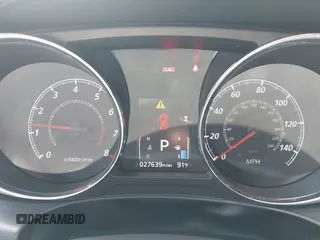 2022 Mitsubishi Outlander ES z VIN JA4ARUAU2NU019775, wystawiony jako IAAI lot #42187972 z przebiegiem 27 639 mil mil oraz . Historia ofert i sprzedaży dostępna na DreamBid. Obrazek 7.