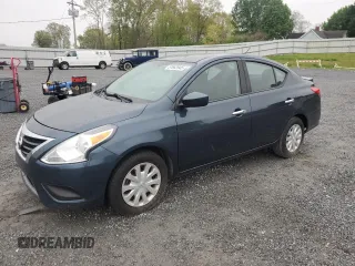 2017 Nissan Versa SV z VIN 3N1CN7APXHL840419, wystawiony jako Copart lot #51663945 z przebiegiem 95 585 mil mil oraz Szkoda całkowita • Salvage title. Historia ofert i sprzedaży dostępna na DreamBid. Obrazek 1.