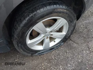 2018 Land Rover Range Rover Velar S с VIN SALYB2RX3JA771467, выставлен на аукционе IAAI как лот 42232801 с пробегом 108 139 миль миль и . История ставок и продаж доступна на DreamBid. Изображение 12.