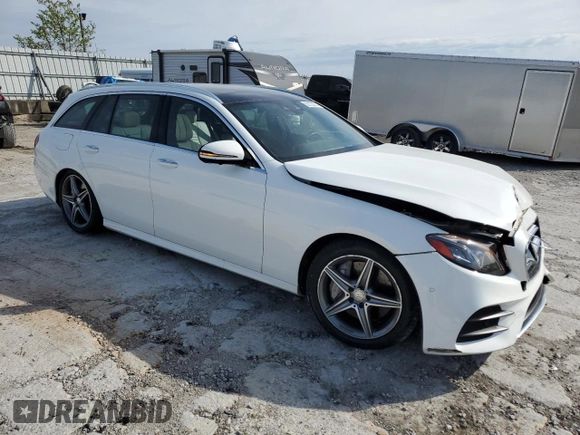 2017 Mercedes-Benz E-Class E 400 Luxury with VIN WDDZH6GB1HA135297, listed as a Copart auction lot 52133374 with 63,468 mi miles and Salvage Title. Bid and sale history available at carsss.com. Image 4.