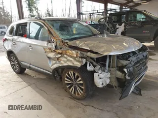 2020 Mitsubishi Outlander ES z VIN JA4AZ3A35LZ020369, wystawiony jako IAAI lot #41797897 z przebiegiem 102 410 mil mil oraz . Historia ofert i sprzedaży dostępna na DreamBid. Obrazek 1.