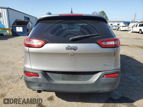 2015 Jeep Cherokee Latitude with VIN 1C4PJLCB5FW790959, listed as a Copart auction lot 47581375 with 157,139 mi miles and Salvage Title. Bid and sale history available at DreamBid. Image 6.