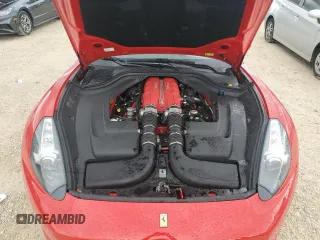 2014 Ferrari California z VIN ZFF65TJA9E0196713, wystawiony jako Copart lot #73682984 z przebiegiem Nie podano mil oraz Nie do naprawy. Historia ofert i sprzedaży dostępna na DreamBid. Obrazek 11.