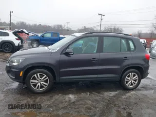 2016 Volkswagen Tiguan R-Line with VIN WVGBV7AX8GW592927, listed as a IAAI auction lot 41521533 with 79,563 mi miles and . Bid and sale history available at DreamBid. Image 14.