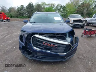 2022 GMC Terrain SLE z VIN 3GKALMEVXNL207775, wystawiony jako IAAI lot #42135647 z przebiegiem 52 288 mil mil oraz . Historia ofert i sprzedaży dostępna na DreamBid. Obrazek 11.