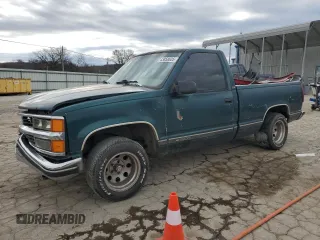 1996 Chevrolet Silverado 1500 with VIN 1GCEC14M0TZ106786, listed as a Copart auction lot 43858625 with 213,182 mi miles and Non Repairable. Bid and sale history available at DreamBid. Image 1.