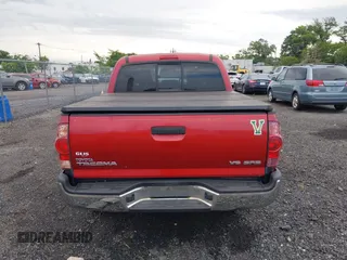 2005 Toyota Tacoma with VIN 5TELU42N95Z053076, listed as a IAAI auction lot 42748710 with 137,665 mi miles and . Bid and sale history available at DreamBid. Image 16.