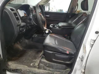 2019 Ram 2500 Tradesman with VIN 3C6UR5HJ1KG666789, listed as a Copart auction lot 51640745 with 193,042 mi miles and Clean Title. Bid and sale history available at carsss.com. Image 7.
