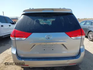 2011 Toyota Sienna XLE AAS with VIN 5TDYK3DC2BS048831, listed as a IAAI auction lot 42002556 with 231,906 mi miles and . Bid and sale history available at DreamBid. Image 17.