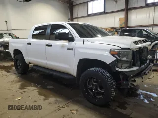 2015 Toyota Tundra Platinum z VIN 5TFAY5F1XFX442410, wystawiony jako Copart lot #44332795 z przebiegiem 134 050 mil mil oraz Szkoda całkowita • Salvage title. Historia ofert i sprzedaży dostępna na DreamBid. Obrazek 4.
