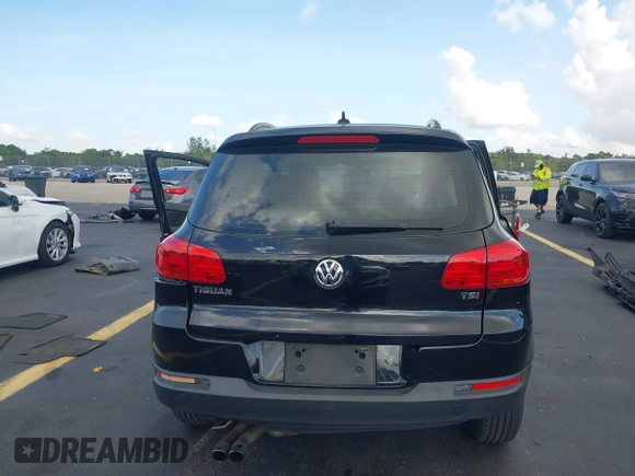 2017 Volkswagen Tiguan S with VIN WVGAV7AX5HW509161, listed as a IAAI auction lot 42537359 with 85,377 mi miles and . Bid and sale history available at DreamBid. Image 16.