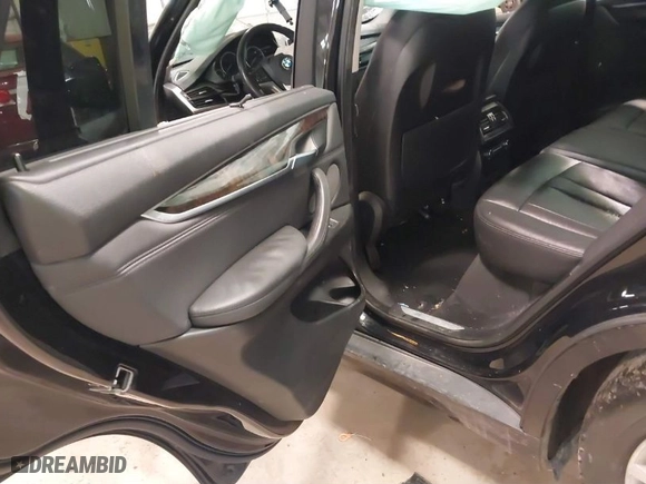 2016 BMW X5 eDrive xDrive40e with VIN 5UXKT0C51G0S74923, listed as a IAAI auction lot 41282150 with 110,135 mi miles. Bid and sale history available at carsss.com. Image 8.